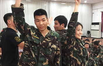 運(yùn)籌帷幄方可決勝千里，分秒必爭(zhēng)方可跑贏人生！